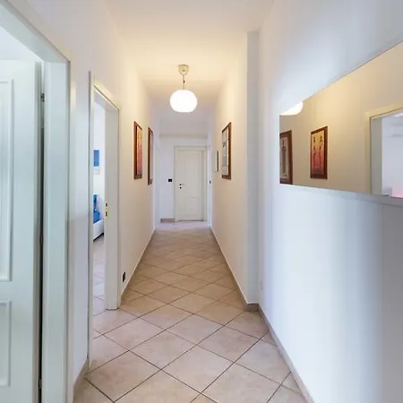 Casa Sofia Апартаменты Милан